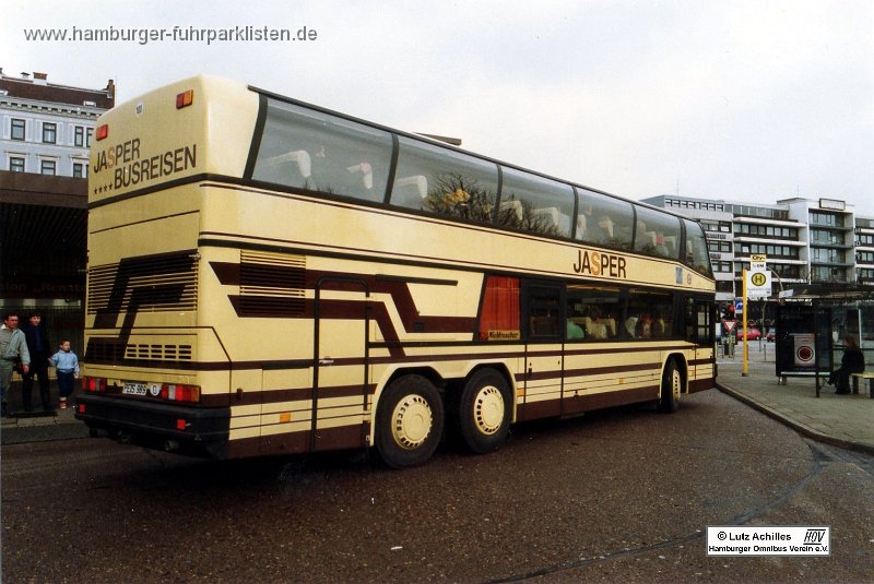 1992-1989,13-13,Neoplan N122-3,LA.jpg